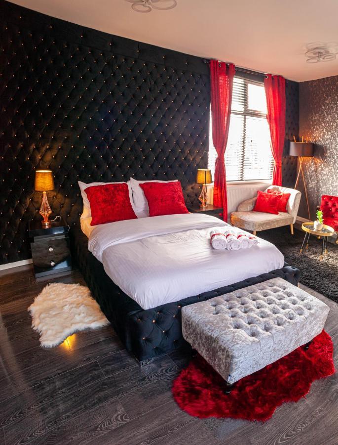 Opulent 1 Bedroom Cosy Suite Бирмингам Екстериор снимка