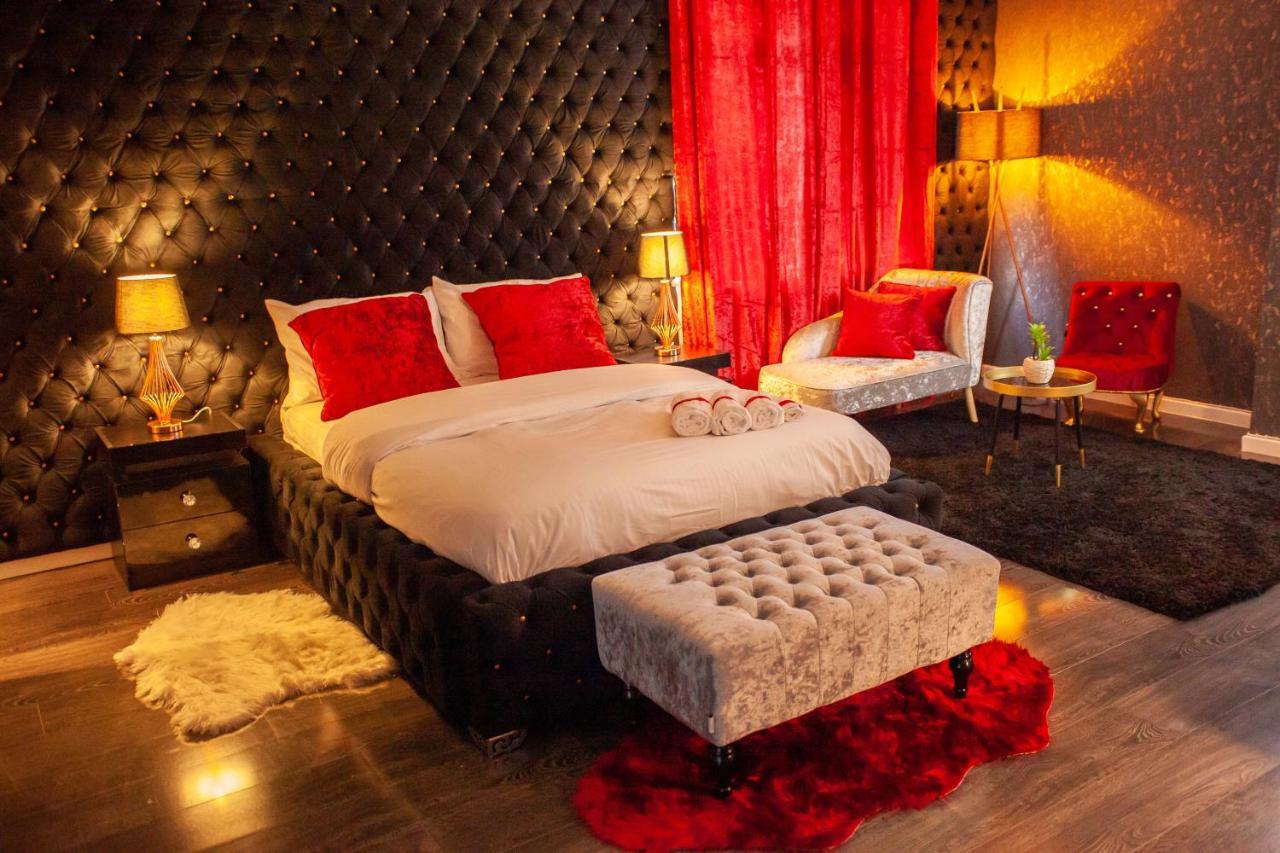 Opulent 1 Bedroom Cosy Suite Бирмингам Екстериор снимка